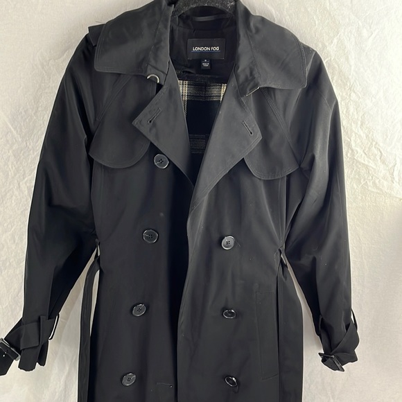 Vintage Jackets & Blazers - London Fog 8 vintage lined trench